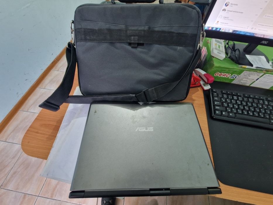 Продам рабочий ноутбук