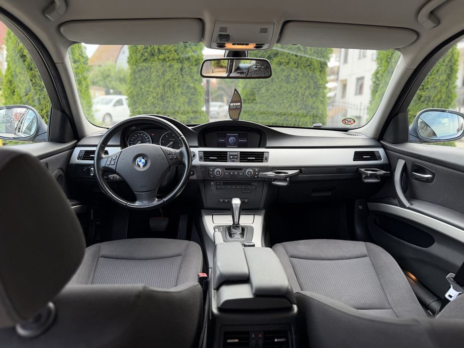 Bmw Seria 3 E91 320D FACELIFT 2009 177 cp Import Germania