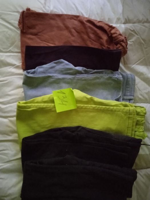 Продавам детски клинчета и дънки за момиче, носени, запазени,