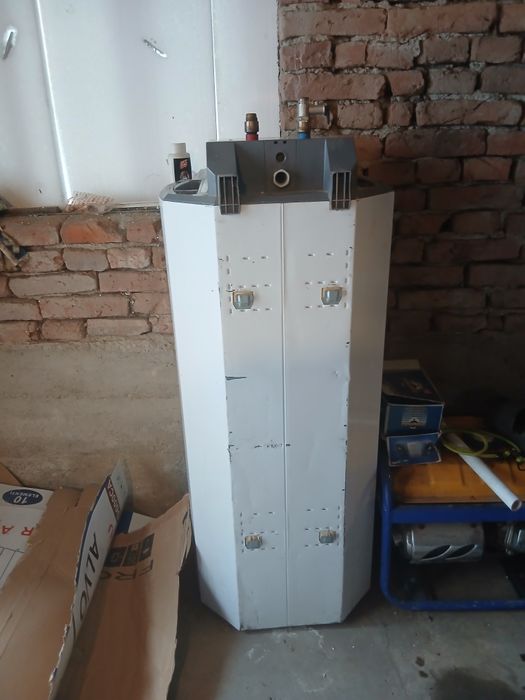 Boiler apă caldă