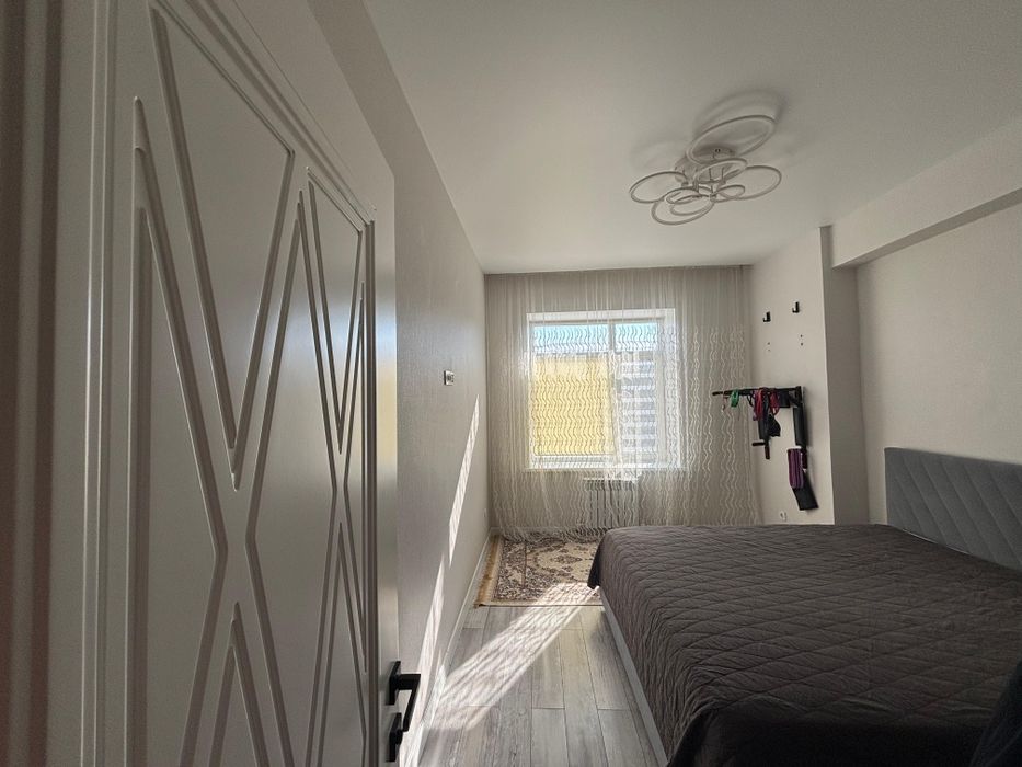 Продается 2х  квартира 72кв метр