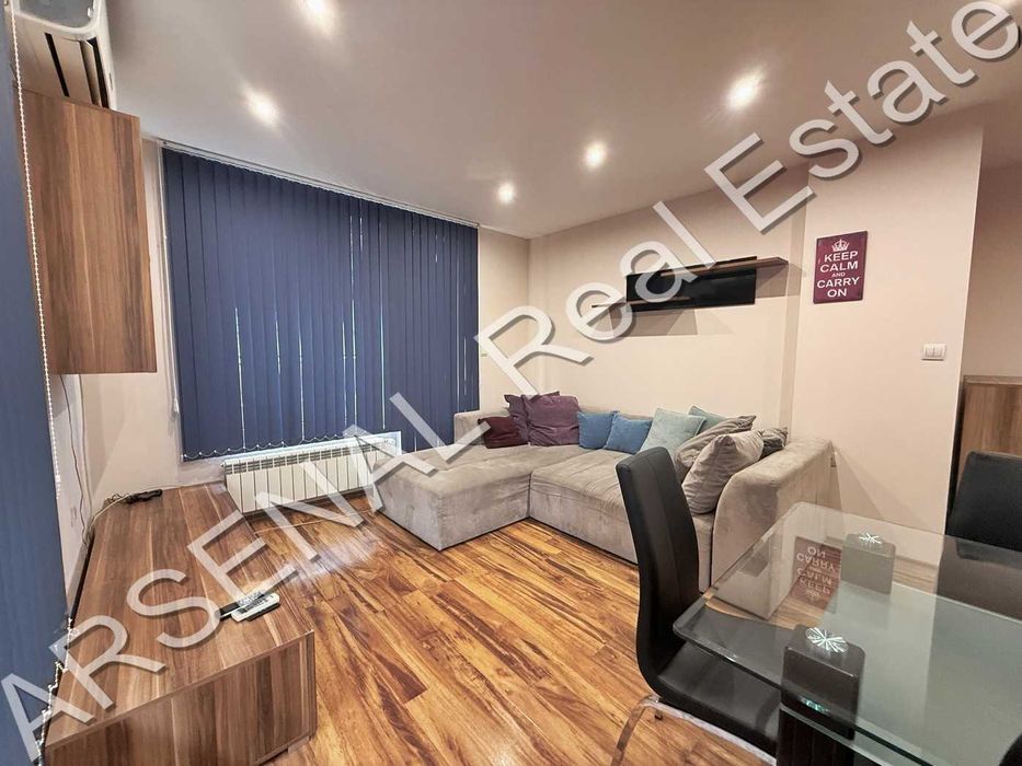 Дава се под наем Тристаен апартамент в София, Младост 1 - 107 кв.м за 897.6 € - Снимка #2