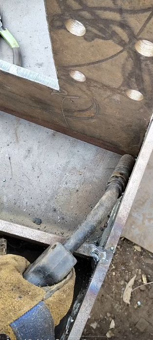 Asamblare Montaj Construcții Confetcti Metalice