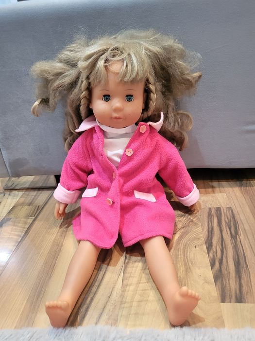 Vand papusa de colectie