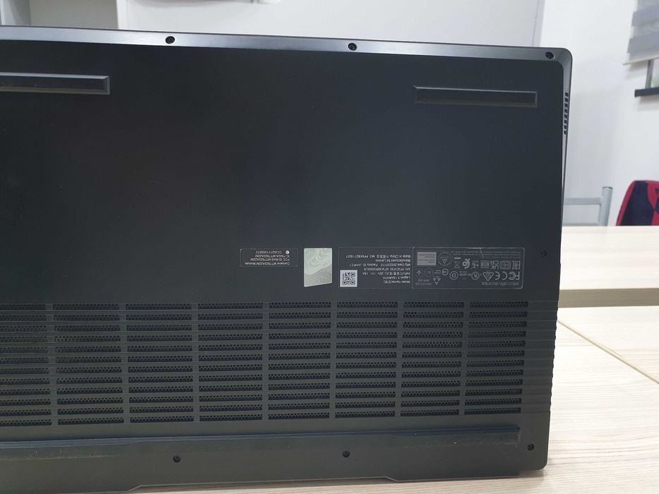 Noutbook Lenova LEGION 5 sotiladi