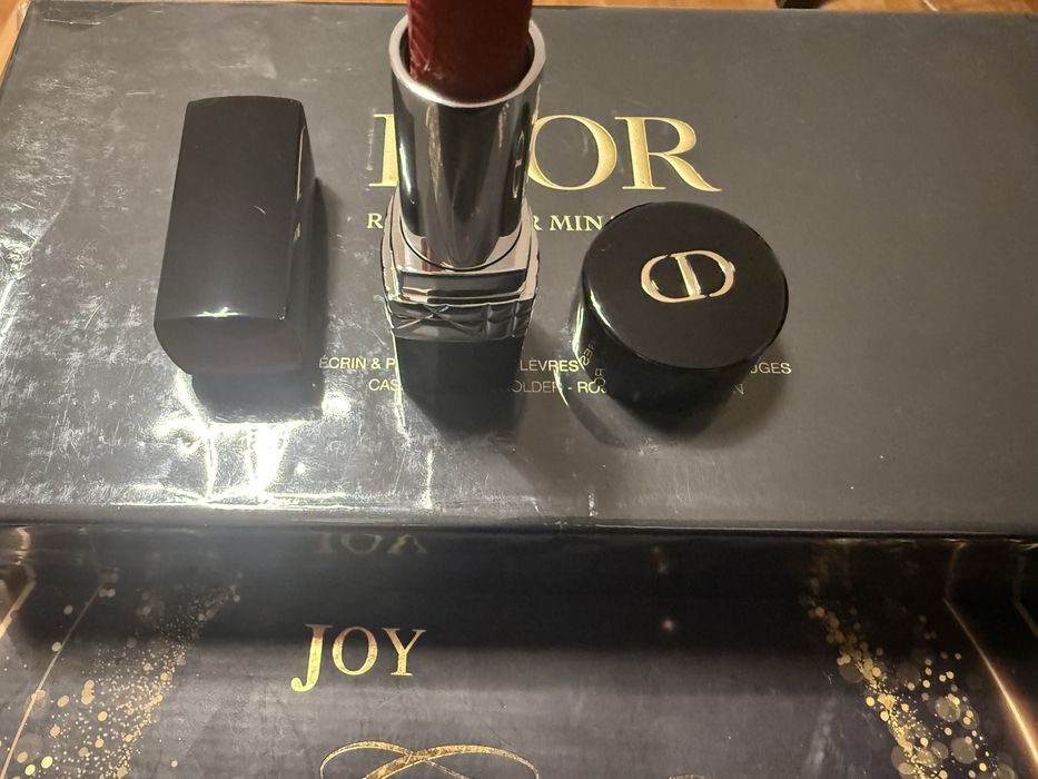 PIESĂ DE COLECȚIE: Set Rujuri & Clutch DIOR Minaudière (Ediție Limitată)