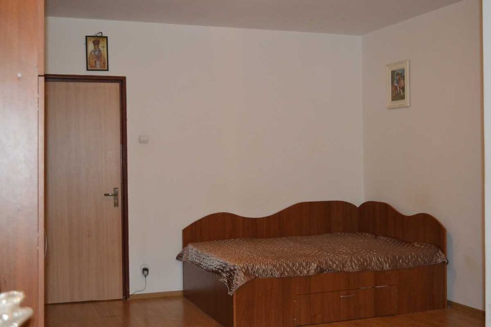 Garsoniera metrou Aparatorii Patriei Direct Proprietar