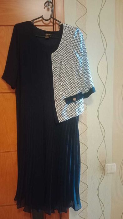 Офисное платье 52 размера