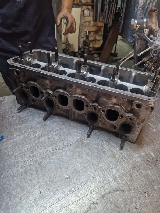 Блок гбц на фольваген Б-3 дизель 1.9