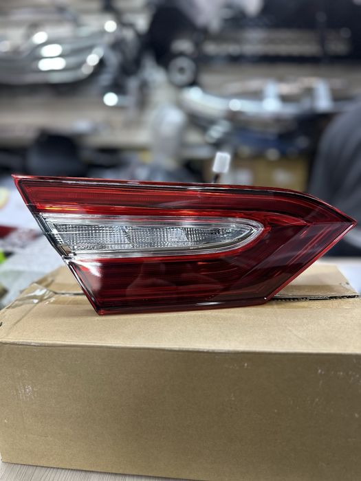 Камри 70 задний фонарь