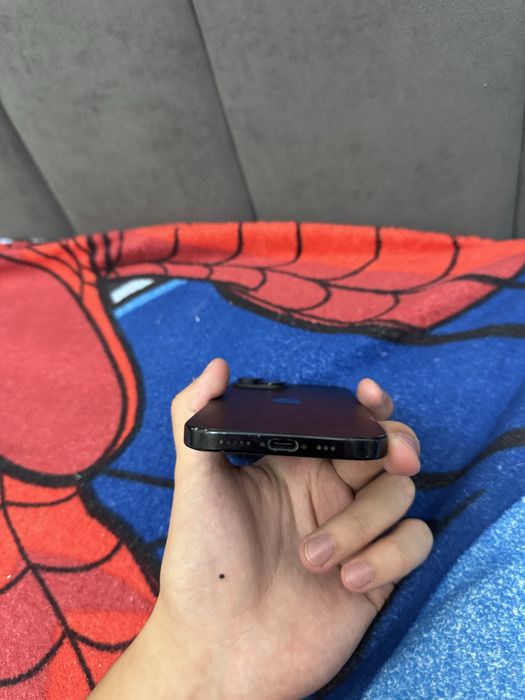 Продам айфон 15 Iphone 15