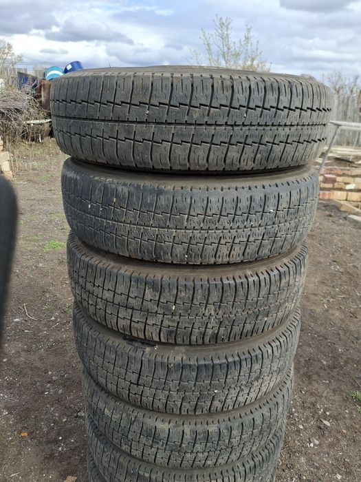 Продам резину на Газель