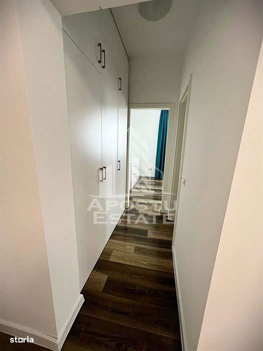 Apartament cu 2 camere de inchiriat, loc de parcare, Giroc