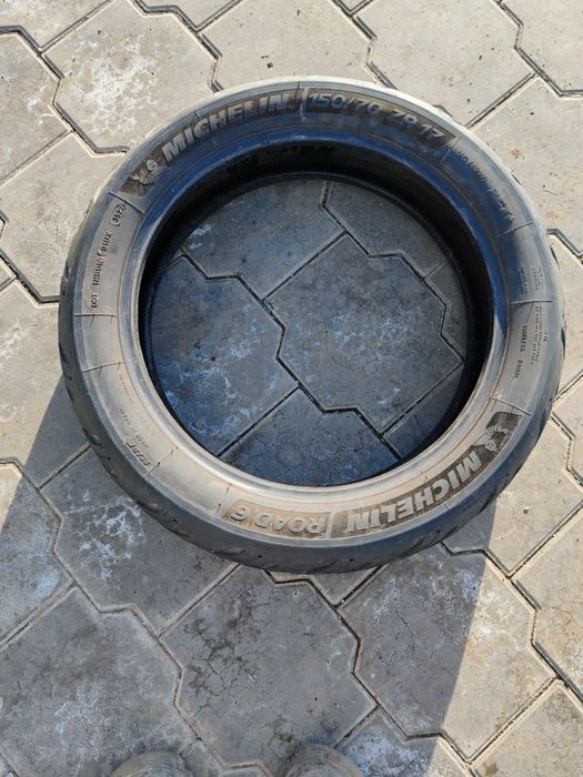 Моторезина в отличном состоянии