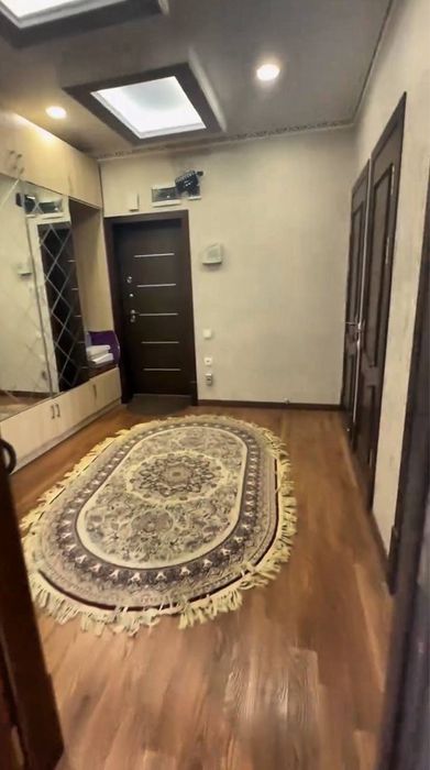 Продается 2в3-комнатная квартира, массив Ахмад Югнаки