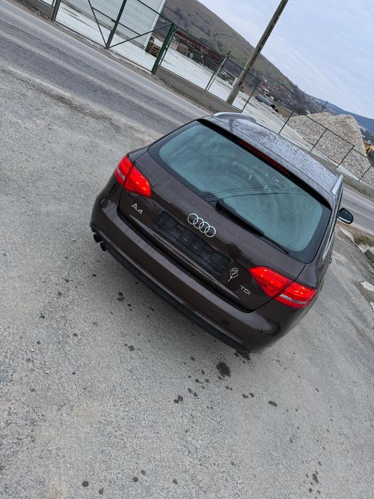 Audi a4 b8 facelift an 2013 de vanzare