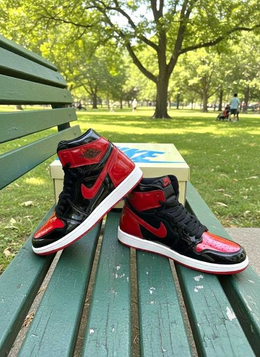 Adidasi Nike Jordan 1 High Patent Bred - Adidasi Unise Premium