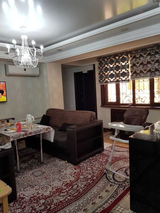 Продается 5ти комнатная квартира Массив Самарканд Дарвоза, Коратош