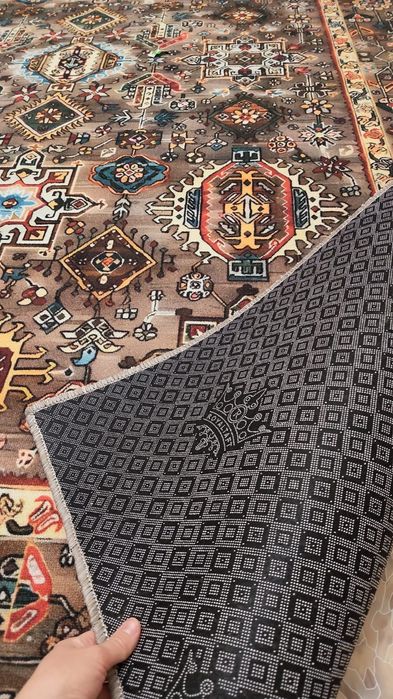 Срочно продам ковер 200х300