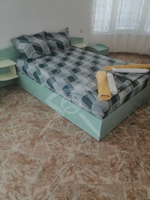 Триетажна къща в Китен 92268