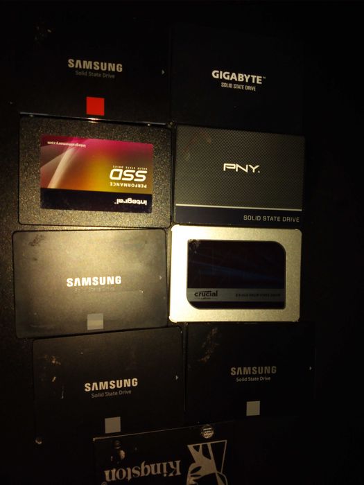 SSD 120 128 240 256 480 500 512