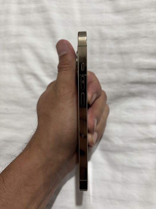 iPhone 13про в очень хорошем состояние