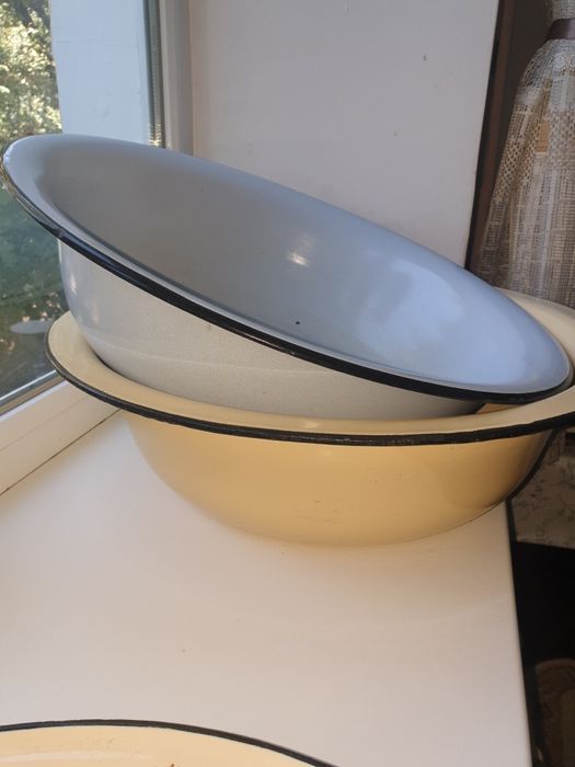 Чайнай набор эмалиров.таз.