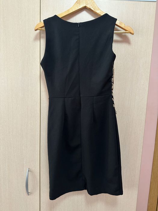 Черна рокля размер М