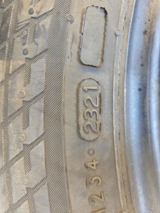 Anvelope NOKIAN 215/55/17