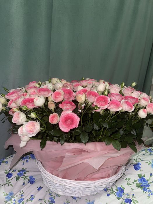 Продается букет(кустовые розы)