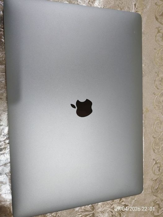 MacBook Pro 2019 Intel Core i7
