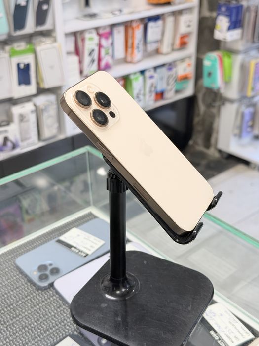 Apple iPhone 16 Pro 256GB Desert