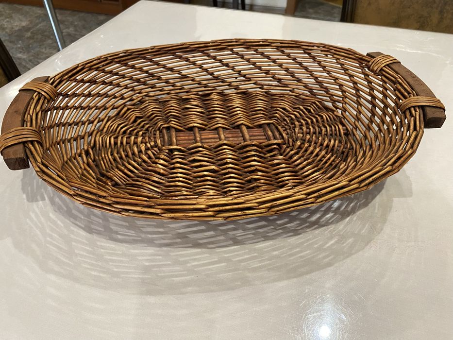 Продам корзину большую