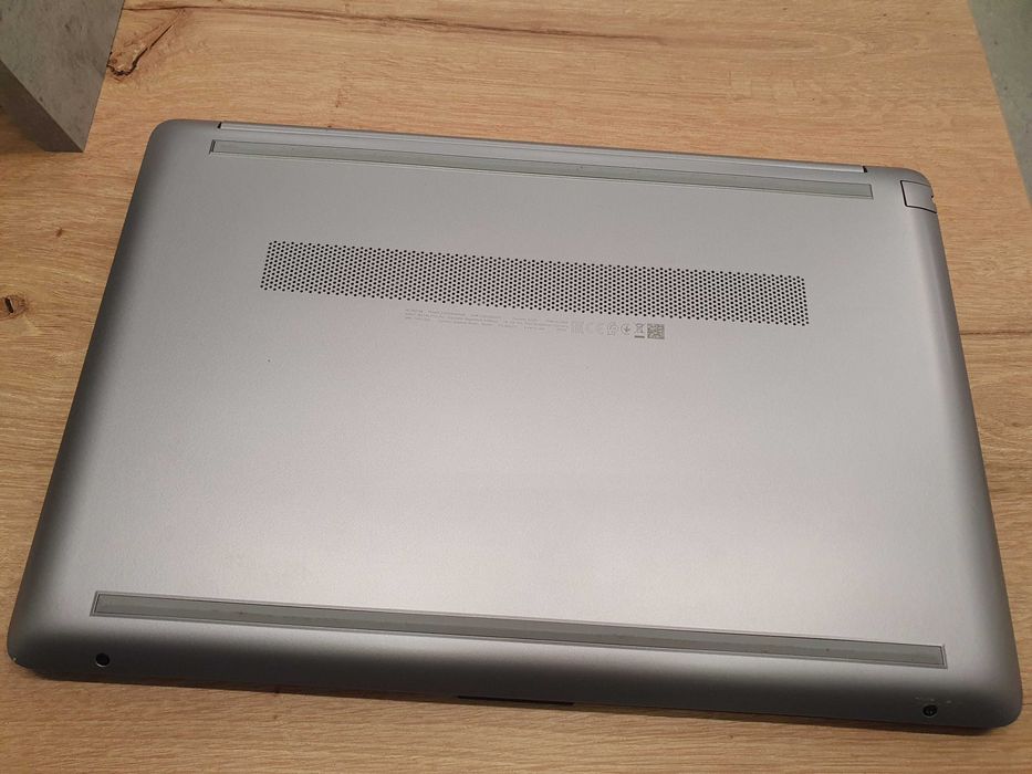 Laptop HP 250 G8, i5-1035G1, 8GB ram, Factura & Garantie | Buy-Back |