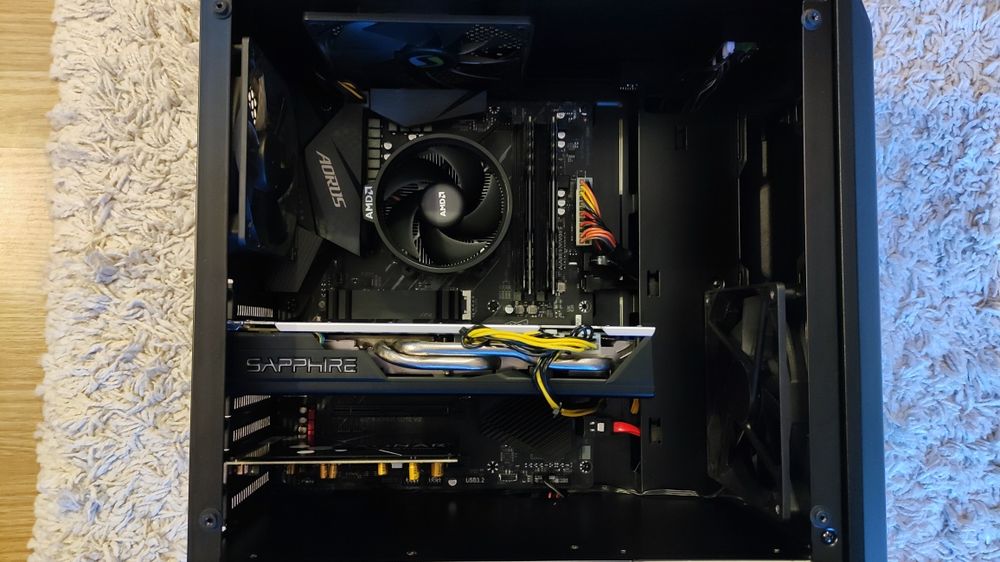Placa video gaming AMD Sapphire NITRO+ RX 570 4GB GDDR5
