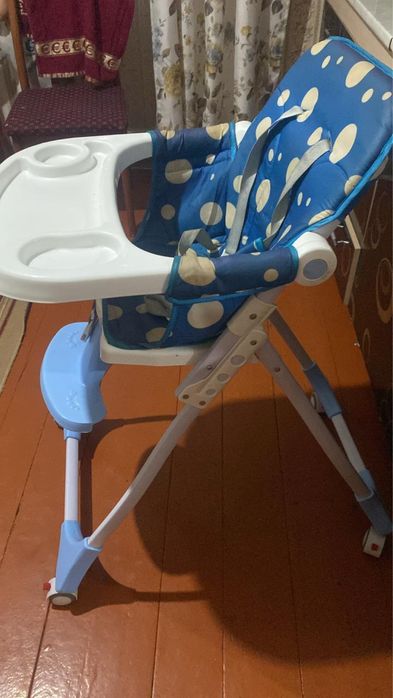 Детский стул для кормления