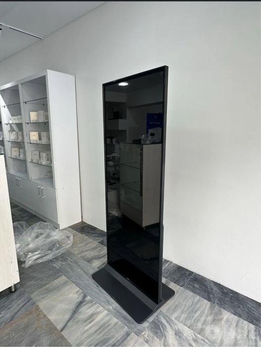 Интерактивные Инфокиоски 32/43/55 4/32Gb-8/128Gb микрофон и веб камера