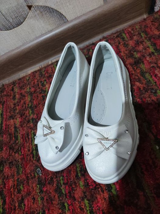 Туфельки на девочку