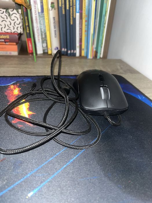 Mouse Lenovi RGB  Nou ne utilizat Fir de 2M