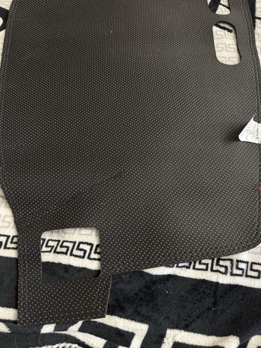 Накидка на панель 6000 тг.