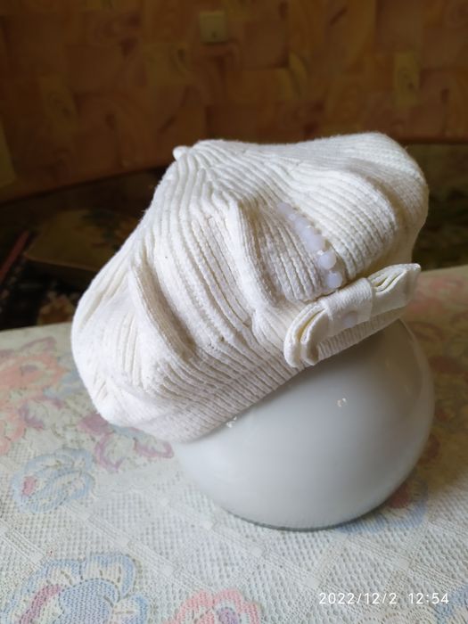 Береты. Любой 1000.