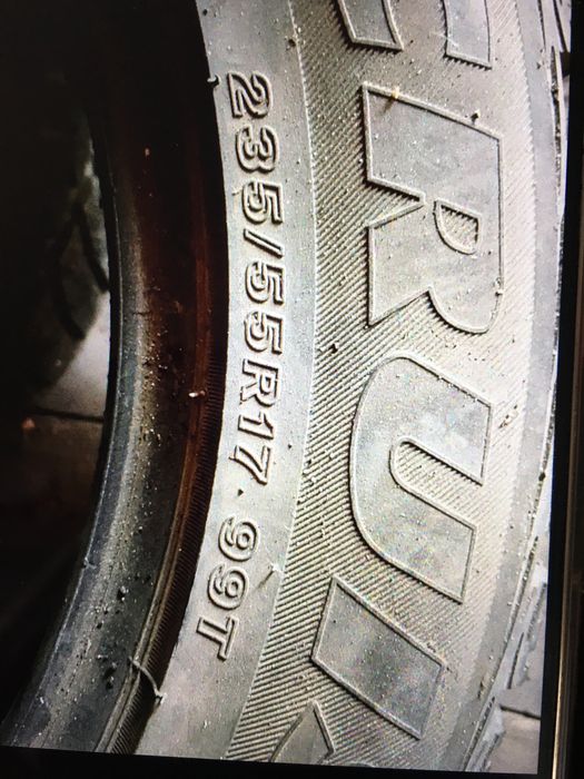 Резина на 17 продам 2 болона