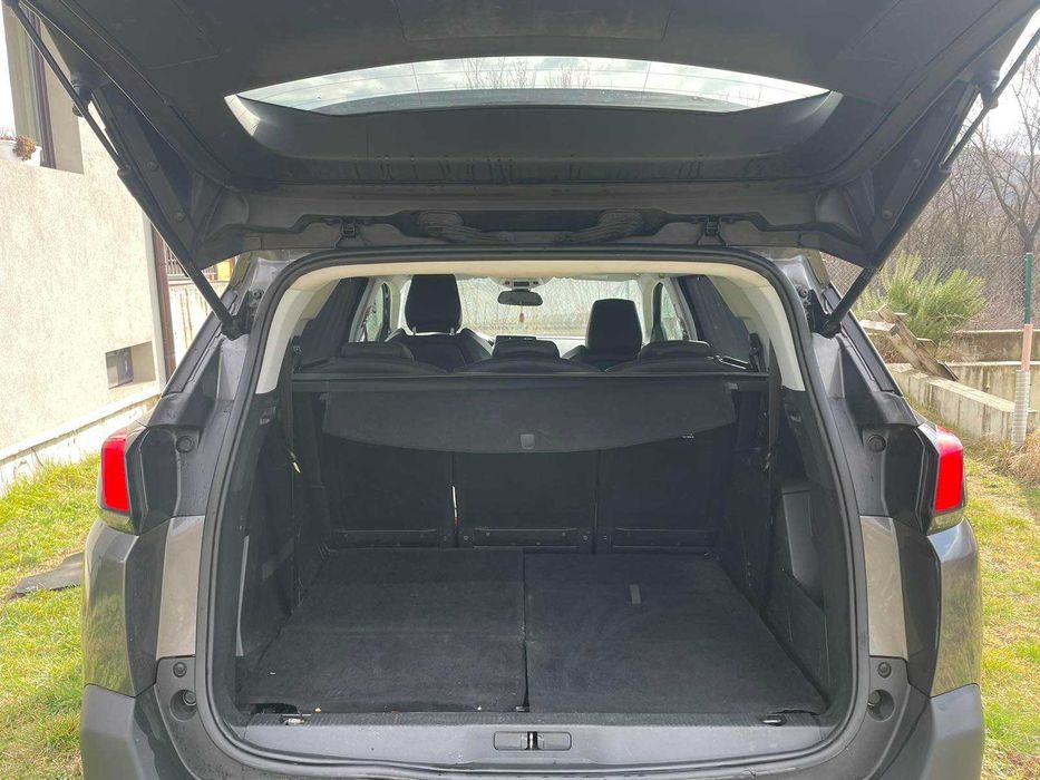 Peugeot 5008 1.2 puretech 130 hp