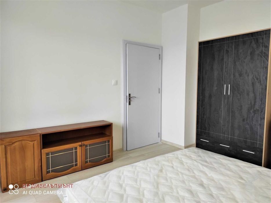 Дава се под наем Тристаен апартамент в София, Обеля 1 - 74 кв.м за 597.21 € - Снимка #9