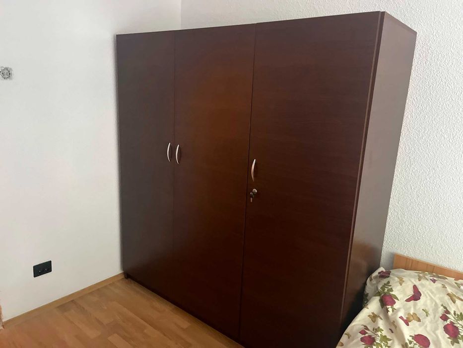 Dulap 1.80 x 1.90 x 0.60
