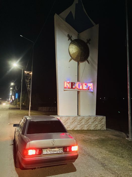 Мерседес 190 обьём 2.0