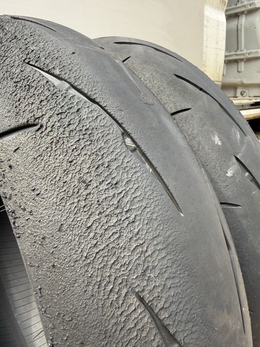 180/55/17 и 120/70/17 bridgestone Racing street r11