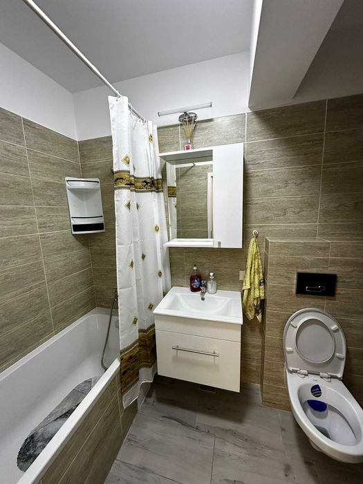 Inchiriez Apartament 2 camere, bloc nou, cu parcare inclusa - Metrou Dimitrie Leonida