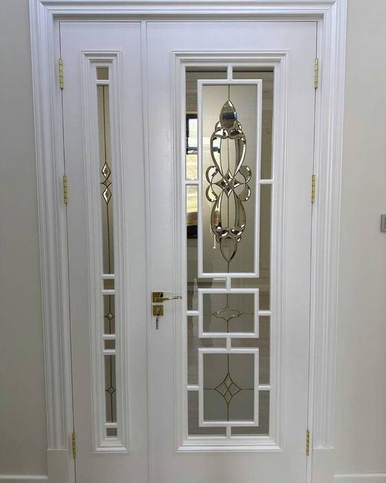 Sifatli arzon eshik zinapoya va mebellar