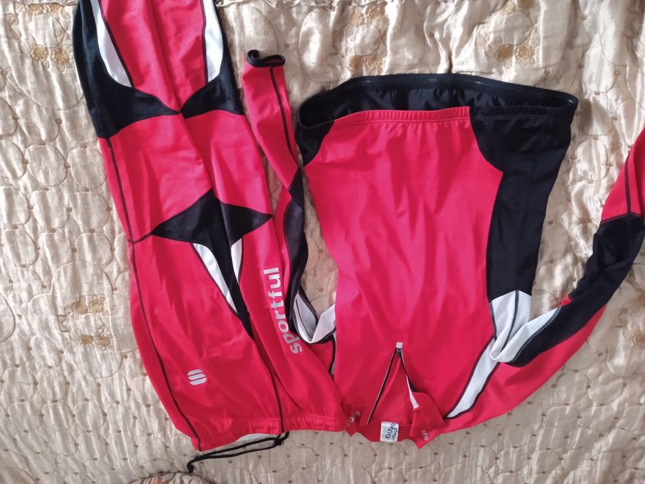 Продам лыжный камбез